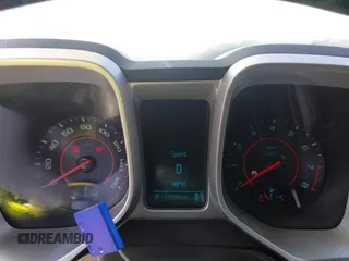 2014 Chevrolet Camaro LT z VIN 2G1FB1E31E9134616, wystawiony jako IAAI lot #41862352 z przebiegiem 115 300 mil mil oraz . Historia ofert i sprzedaży dostępna na DreamBid. Obrazek 7.