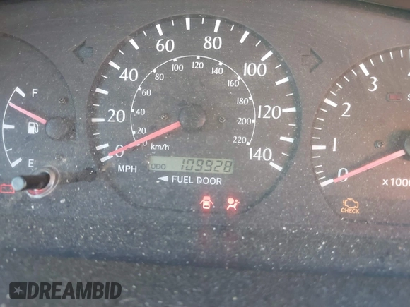 2002 Toyota Solara SE with VIN 2T1FF28P42C599564, listed as a IAAI auction lot 41881489 with 109,928 mi miles and . Bid and sale history available at DreamBid. Image 15.