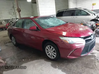 2015 Toyota Camry XLE with VIN 4T1BF1FK8FU932854, listed as a IAAI auction lot 41872099 with Not Provided miles and . Bid and sale history available at DreamBid. Image 12.