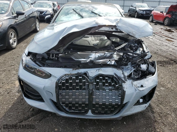 2024 BMW 4 Series M440i xDrive with VIN WBA63AT06RCP05994, listed as a Copart auction lot 62068824 with 0 mi miles and Salvage Title. Bid and sale history available at carsss.com. Image 5.
