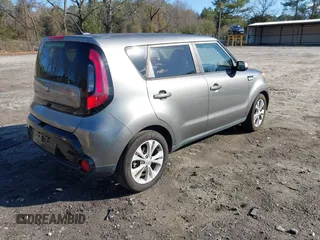 2016 Kia Soul + with VIN KNDJP3A54G7322380, listed as a IAAI auction lot 41202017 with 120,337 mi miles. Bid and sale history available at carsss.com. Image 4.