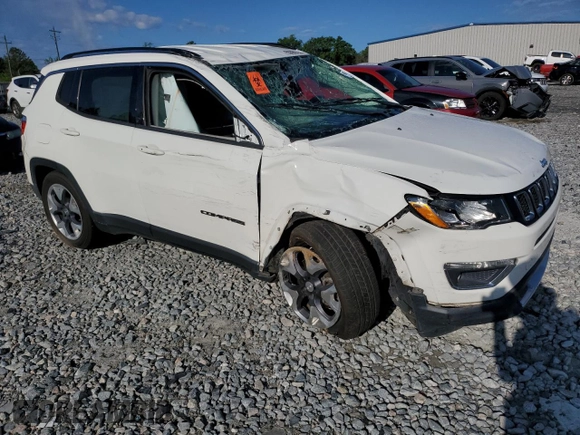 2020 Jeep Compass Limited with VIN 3C4NJCCB0LT154541, listed as a Copart auction lot 55399765 with 116,086 mi miles and Salvage title. Bid and sale history available at DreamBid. Image 4.