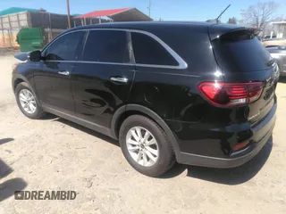 2019 Kia Sorento LX with VIN 5XYPG4A33KG538926, listed as a IAAI auction lot 41800638 with 72,175 mi miles. Bid and sale history available at carsss.com. Image 3.