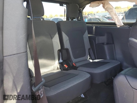 2023 Ford Bronco z VIN 1FMDE5CP7PLB26062, wystawiony jako Copart lot #76208154 z przebiegiem 17 688 mil mil oraz Szkoda całkowita • Salvage title. Historia ofert i sprzedaży dostępna na DreamBid. Obrazek 11.