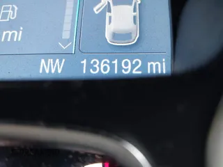 2014 Ford Escape SE with VIN 1FMCU9GX4EUE01300, listed as a IAAI auction lot 41674134 with 136,192 mi miles. Bid and sale history available at carsss.com. Image 15.