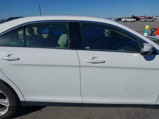 2015 Ford Taurus SEL with VIN 1FAHP2E8XFG182899, listed as a IAAI auction lot 41209454 with 93,477 mi miles and . Bid and sale history available at carsss.com. Image 13.
