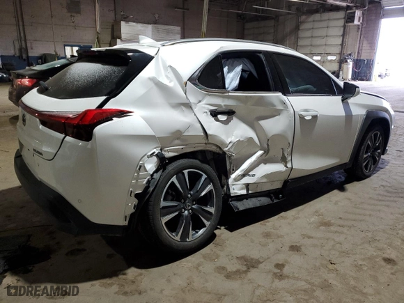 2020 Lexus UX with VIN JTHX9JBH1L2025400, listed as a Copart auction lot 88750735 with 32,507 mi miles and Salvage Title. Bid and sale history available at carsss.com. Image 3.