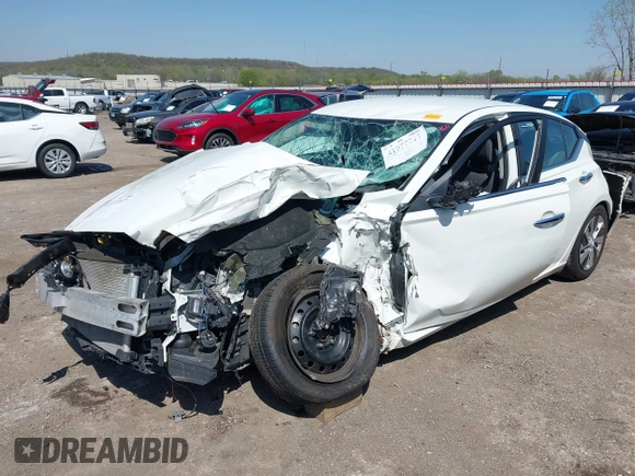2020 Nissan Altima 2.5 S with VIN 1N4BL4BV7LN319960, listed as a IAAI auction lot 41977717 with 1 mi miles. Bid and sale history available at carsss.com. Image 17.