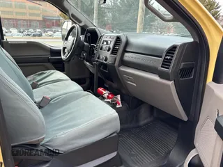 2019 Ford F-550 XL with VIN 1FDUF5GY0KEE44280, listed as a Copart auction lot 49088025 with 69,433 mi miles and Clean Title. Bid and sale history available at carsss.com. Image 5.