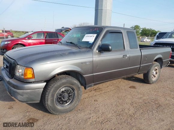 2004 Ford Ranger XL with VIN 1FTYR14U44PA72392, listed as a IAAI auction lot 42034076 with 260,772 mi miles. Bid and sale history available at carsss.com. Image 2.