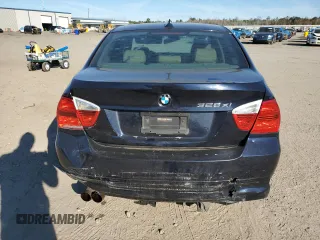 2007 BMW 3 Series 328xi z VIN WBAVC73517KP33537, wystawiony jako Copart lot #84838494 z przebiegiem 154 227 mil mil oraz Szkoda całkowita • Salvage title. Historia ofert i sprzedaży dostępna na DreamBid. Obrazek 6.