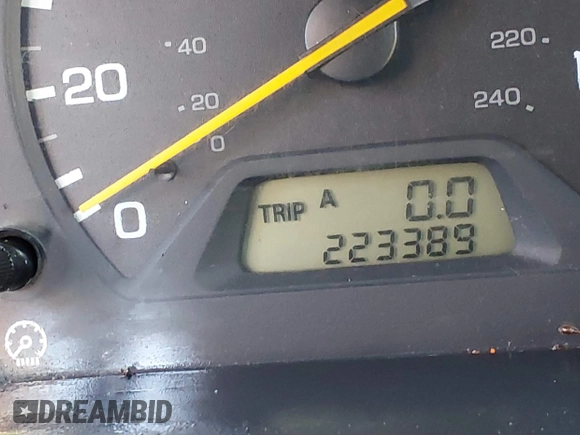 2002 Honda Accord EX z VIN 1HGCG16522A065397, wystawiony jako IAAI lot #41790485 z przebiegiem 223 389 mil mil oraz . Historia ofert i sprzedaży dostępna na DreamBid. Obrazek 15.