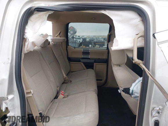 2017 Ford F-150 XL with VIN 1FTEW1CP0HKC70980, listed as a IAAI auction lot 39181898 with 1 mi miles. Bid and sale history available at carsss.com. Image 8.