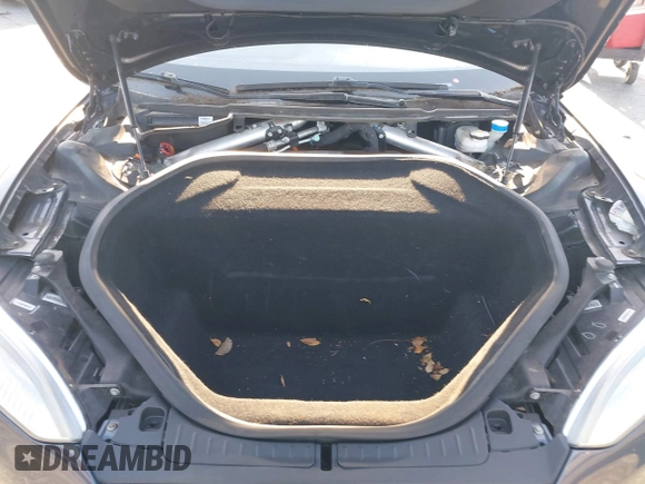 2015 Tesla Model S 85D with VIN 5YJSA1H46FF082264, listed as a IAAI auction lot 42068959 with 98,693 mi miles. Bid and sale history available at carsss.com. Image 10.