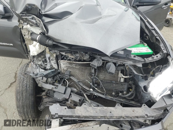 2017 Toyota Tacoma SR5 with VIN 3TMAZ5CNXHM046474, listed as a Copart auction lot 47811625 with 65,506 mi miles and Salvage Title. Bid and sale history available at DreamBid. Image 12.