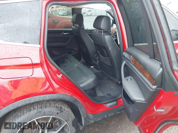 2015 BMW X3 xDrive28i with VIN 5UXWX9C53F0D53537, listed as a IAAI auction lot 41958100 with 165,866 mi miles. Bid and sale history available at carsss.com. Image 8.