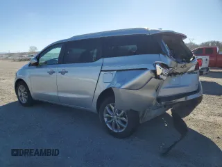 2020 Kia Sedona LX with VIN KNDMB5C13L6575384, listed as a Copart auction lot 89315845 with 85,536 mi miles and Salvage Title. Bid and sale history available at carsss.com. Image 2.