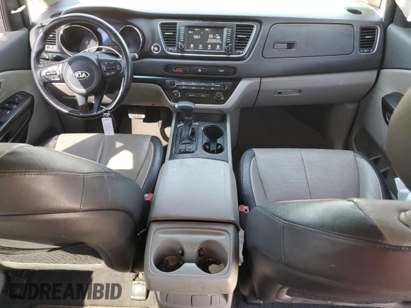 2017 Kia Sedona LX with VIN KNDMB5C19H6338583, listed as a Copart auction lot 48574955 with 140,765 mi miles and Salvage Title. Bid and sale history available at carsss.com. Image 8.