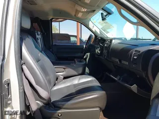 2008 Chevrolet Silverado 1500 LT w/1LT with VIN 1GCEC19J08Z275521, listed as a IAAI auction lot 41859064 with 171,186 mi miles. Bid and sale history available at carsss.com. Image 5.