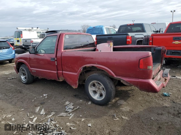 1997 Chevrolet S-10 with VIN 1GCCS1447VK133537, listed as a Copart auction lot 42354235 with 122,005 mi miles and Salvage Title. Bid and sale history available at carsss.com. Image 2.