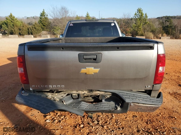 2008 Chevrolet Silverado 1500 Work Truck with VIN 1GCEK14C08Z191730, listed as a Copart auction lot 44623375 with 121,380 mi miles and Salvage Title. Bid and sale history available at carsss.com. Image 6.
