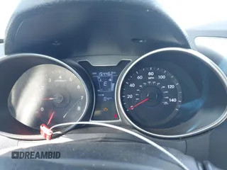 2012 Hyundai Veloster w/Gray Int с VIN KMHTC6AD8CU075076, выставлен на аукционе IAAI как лот 42345469 с пробегом 154 462 миль миль и . История ставок и продаж доступна на DreamBid. Изображение 7.