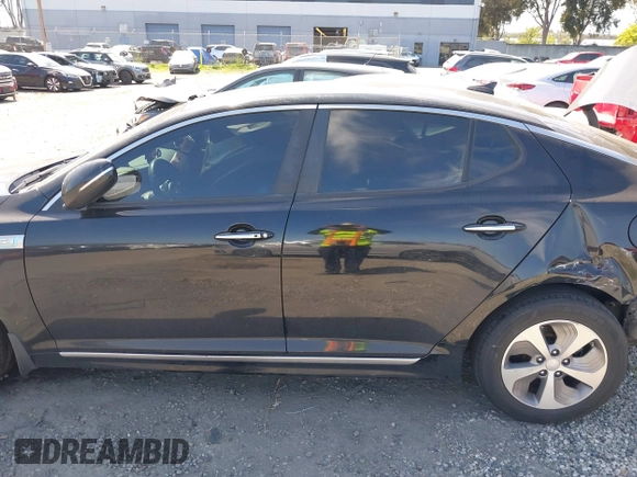 2016 Kia Optima Hybrid with VIN KNAGM4ADXG5096533, listed as a IAAI auction lot 41986694 with 1 mi miles. Bid and sale history available at carsss.com. Image 15.