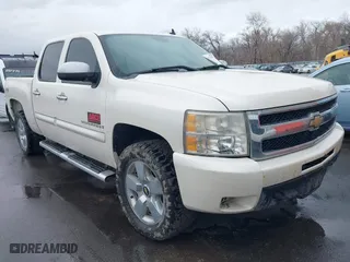 2009 Chevrolet Silverado 1500 LTZ with VIN 3GCEK33379G278538, listed as a IAAI auction lot 41713259 with 228,197 mi miles. Bid and sale history available at carsss.com. Image 1.