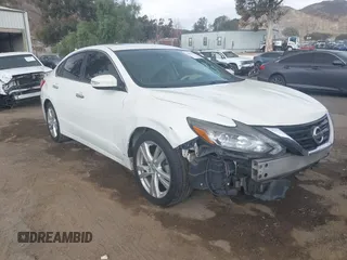 2016 Nissan Altima SL with VIN 1N4BL3AP0GC278635, listed as a IAAI auction lot 41073731 with 204,312 mi miles and . Bid and sale history available at DreamBid. Image 1.