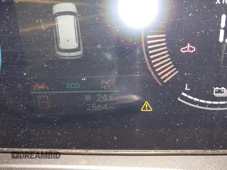 2025 Hyundai Santa Fe SEL z VIN 5NMP2DG17SH028430, wystawiony jako IAAI lot #41164663 z przebiegiem 2 564 mil mil oraz . Historia ofert i sprzedaży dostępna na DreamBid. Obrazek 7.