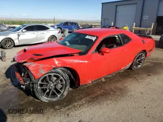 2020 Dodge Challenger R/T Scat Pack z VIN 2C3CDZFJ7LH123224, wystawiony jako Copart lot #53404705 z przebiegiem 76 450 mil mil oraz Czysty tytuł • Clean title. Historia ofert i sprzedaży dostępna na DreamBid. Obrazek 1.