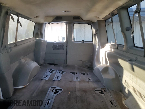2009 Chevrolet Express Passenger with VIN 1GAHG35K091166089, listed as a Copart auction lot 76703124 with 184,354 mi miles and Clean title. Bid and sale history available at DreamBid. Image 10.