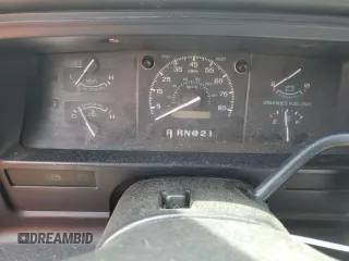 1995 Ford Econoline Wagon XL z VIN 1FBJS31H0SHB49053, wystawiony jako Copart lot #44952525 z przebiegiem Nie podano mil oraz Szkoda całkowita • Salvage title. Historia ofert i sprzedaży dostępna na DreamBid. Obrazek 9.