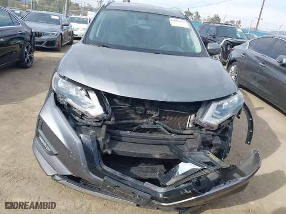 2017 Nissan Rogue SV with VIN KNMAT2MTXHP519331, listed as a IAAI auction lot 41691723 with 91489 miles. Bid and sale history available at carsss.com. Image 12.