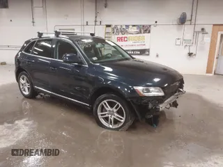 2014 Audi Q5 Premium Plus z VIN WA1CMAFP8EA053049, wystawiony jako IAAI lot #41625310 z przebiegiem 122 678 mil mil oraz . Historia ofert i sprzedaży dostępna na DreamBid. Obrazek 1.