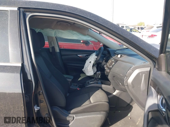 2017 Nissan Rogue SV with VIN KNMAT2MT9HP562445, listed as a IAAI auction lot 41817162 with 118,487 mi miles. Bid and sale history available at carsss.com. Image 5.