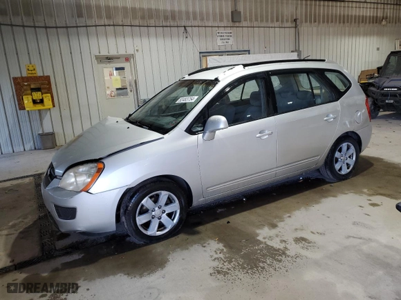 2007 Kia Rondo EX with VIN KNAFG526677101045, listed as a Copart auction lot 82483754 with 152,572 mi miles and Salvage Title. Bid and sale history available at carsss.com. Image 1.