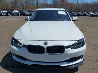 2013 BMW 3 Series 328i xDrive with VIN WBA3B5G53DNP40542, listed as a IAAI auction lot 42054817 with 70,924 mi miles and . Bid and sale history available at DreamBid. Image 12.