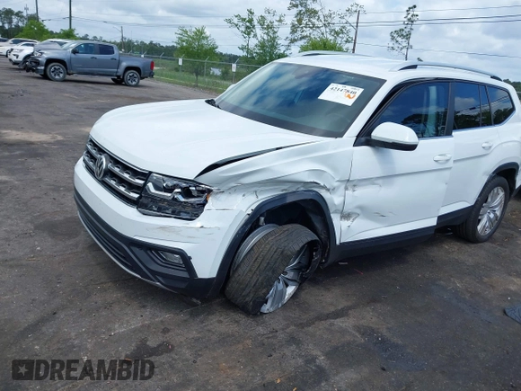 2019 Volkswagen Atlas SE with VIN 1V2WR2CA4KC509962, listed as a IAAI auction lot 42147840 with 67,557 mi miles and . Bid and sale history available at DreamBid. Image 2.