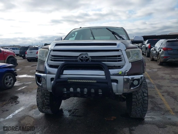 2014 Toyota Tundra 4WD Truck Platinum with VIN 5TFAW5F18EX411578, listed as a IAAI auction lot 41108462 with 150,873 mi miles. Bid and sale history available at carsss.com. Image 12.