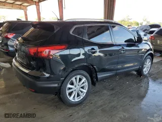 2018 Nissan Rogue Sport SV with VIN JN1BJ1CP7JW102451, listed as a Copart auction lot 70955742 with 38,364 mi miles. Bid and sale history available at carsss.com. Image 3.