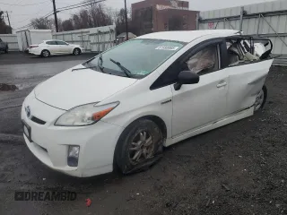 2010 Toyota Prius II with VIN JTDKN3DU3A0201952, listed as a Copart auction lot 51593005 with 0 mi miles and Salvage Title. Bid and sale history available at carsss.com. Image 1.
