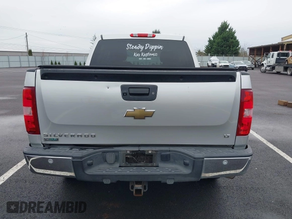 2011 Chevrolet Silverado 1500 LT with VIN 3GCPKSE30BG219790, listed as a IAAI auction lot 41163358 with 152,503 mi miles. Bid and sale history available at carsss.com. Image 16.