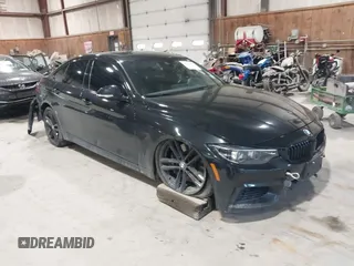 2019 BMW 4 Series 440i xDrive z VIN WBA4J7C57KBM75468, wystawiony jako IAAI lot #42205190 z przebiegiem 65 575 mil mil oraz . Historia ofert i sprzedaży dostępna na DreamBid. Obrazek 1.