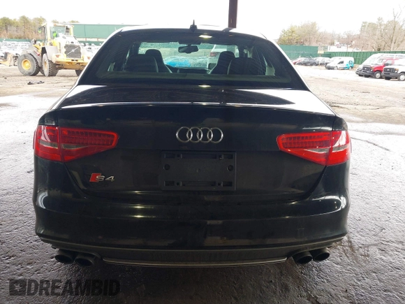 2014 Audi S4 Premium Plus with VIN WAUDGAFL8EA119191, listed as a IAAI auction lot 41697393 with 157,166 mi miles. Bid and sale history available at carsss.com. Image 17.