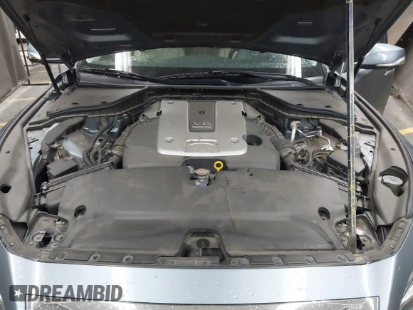 2015 Infiniti Q50 Premium z VIN JN1BV7AP6FM337369, wystawiony jako IAAI lot #41788419 z przebiegiem 106 977 mil mil oraz . Historia ofert i sprzedaży dostępna na DreamBid. Obrazek 10.