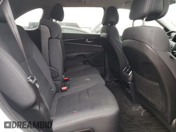2017 Kia Sorento LX with VIN 5XYPGDA59HG187904, listed as a Copart auction lot 85064304 with 98,268 mi miles and Salvage Title. Bid and sale history available at carsss.com. Image 10.