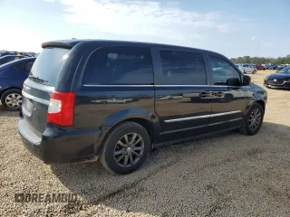 2016 Chrysler Town & Country S with VIN 2C4RC1HG4GR121622, listed as a Copart auction lot 45328535 with 158,144 mi miles and Salvage Title. Bid and sale history available at carsss.com. Image 3.