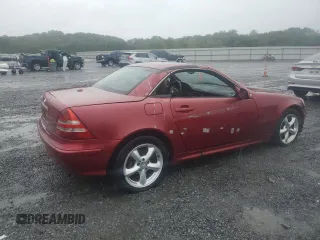 2001 Mercedes-Benz SLK-Class with VIN WDBKK65F61F207122, listed as a Copart auction lot 72325794 with 30,140 mi miles and Clean Title. Bid and sale history available at carsss.com. Image 3.