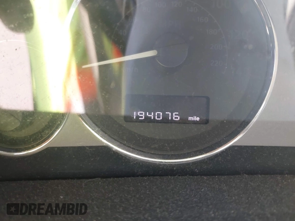 2009 Jeep Grand Cherokee Limited with VIN 1J8HR58TX9C537273, listed as a IAAI auction lot 42481572 with 194,076 mi miles and . Bid and sale history available at DreamBid. Image 15.